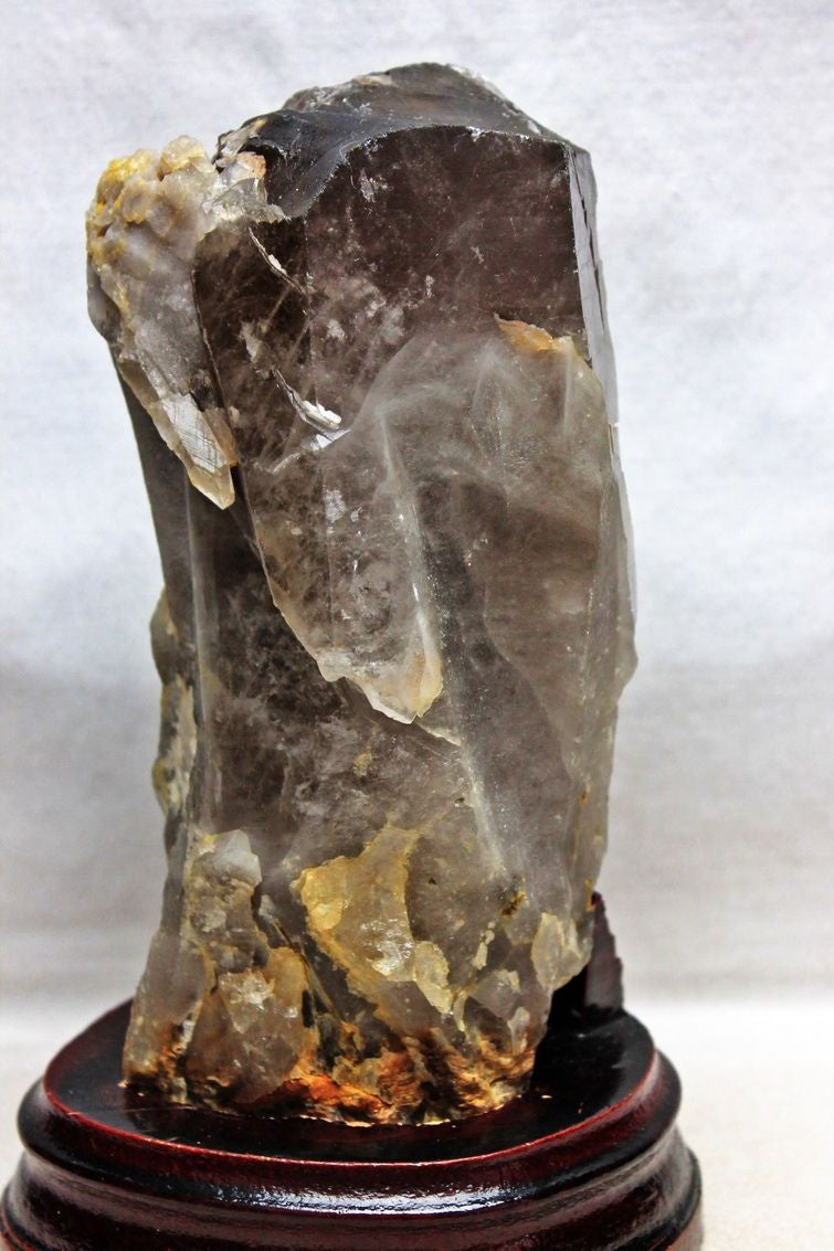 1.9Kg スモーキークォーツ 煙水晶 原石 虹入り 送料無料 一点物 281-88