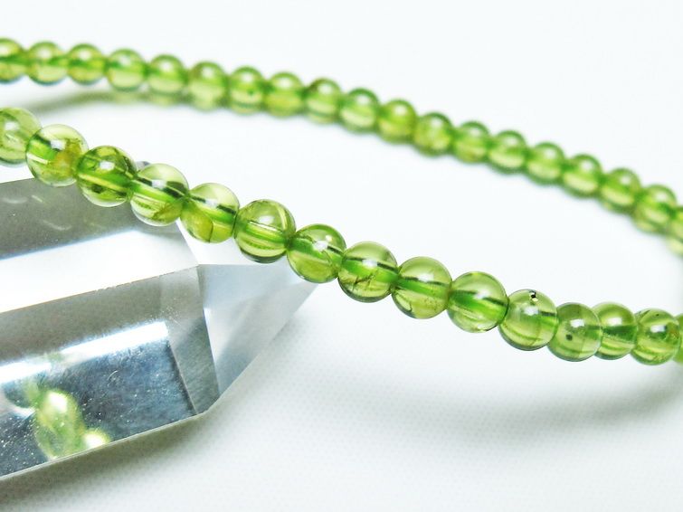 ペリドット ブレスレット 4mm 一点物 メール便可 [M便 1/10] 111-45163