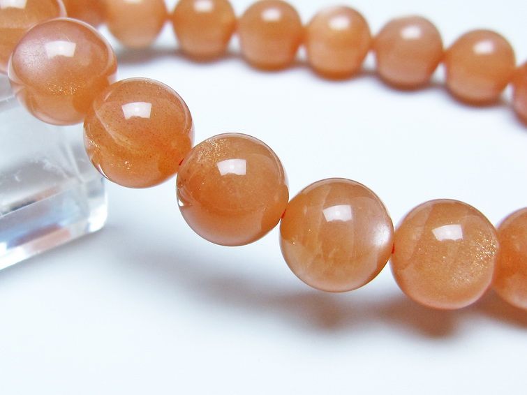オレンジムーンストーン ブレスレット 10mm 一点物 メール便可 [M便 1/10] 111-48622