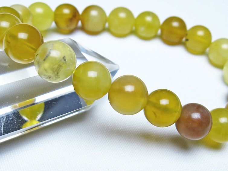 オパール ブレスレット 9mm イエローオパール コモンオパール 一点物 メール便可 [M便 1/10] 111-48720