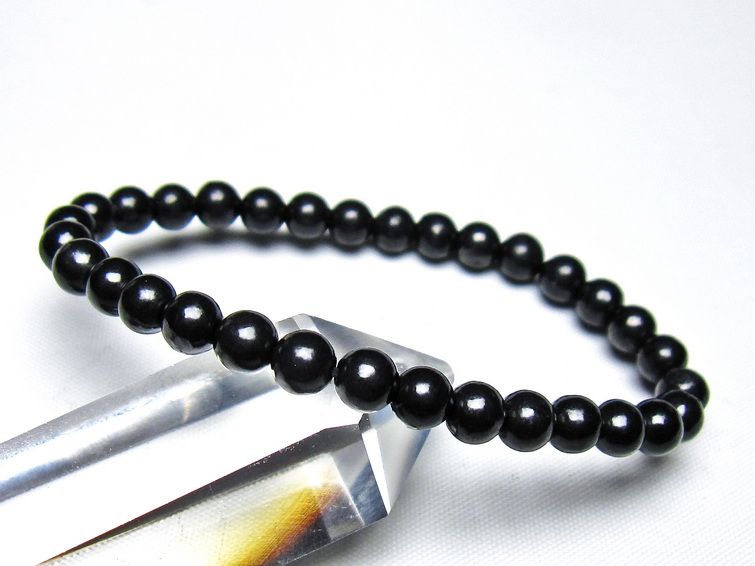シュンガイト ブレスレット 6mm 一点物 メール便可 111-49631