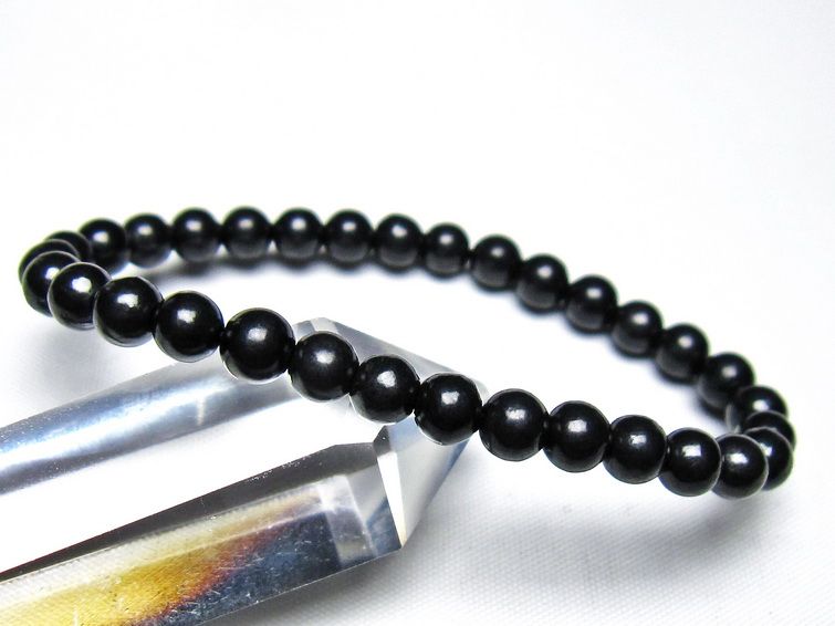 シュンガイト ブレスレット 6mm 一点物 メール便可 111-49634