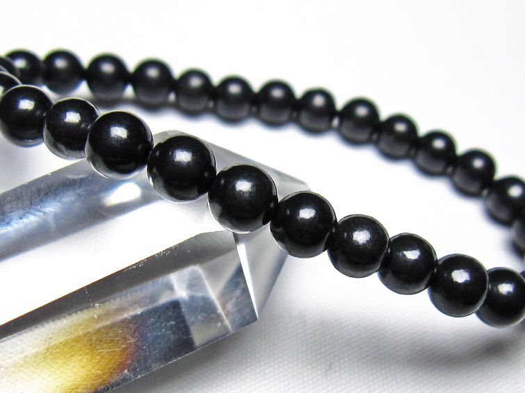 シュンガイト ブレスレット 6mm 一点物 メール便可 111-49644