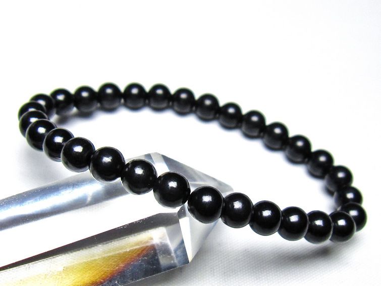 シュンガイト ブレスレット 6mm 一点物 メール便可 111-49655