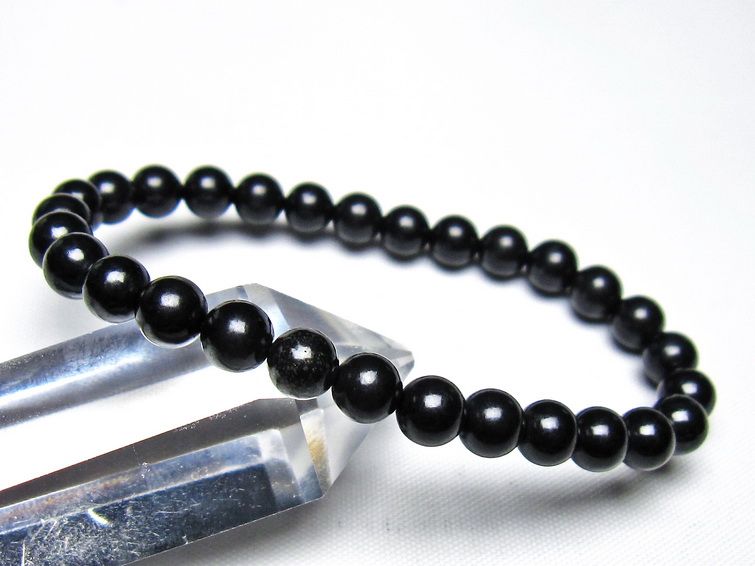 シュンガイト ブレスレット 6mm 一点物 メール便可 111-49662