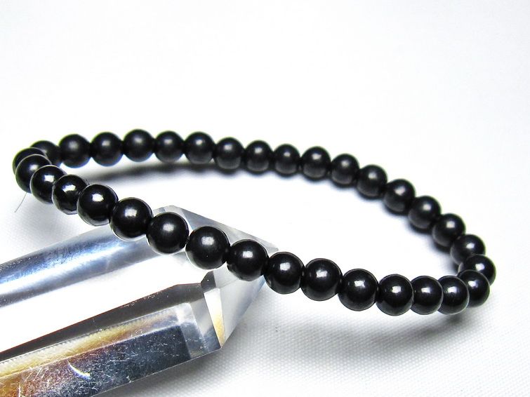 シュンガイト ブレスレット 6mm 一点物 メール便可 111-49673