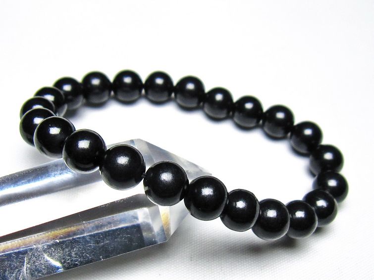 シュンガイト ブレスレット 8mm 一点物 メール便可 111-49685