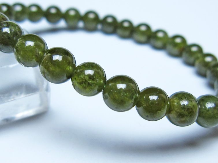 ツァボライト ブレスレット 6mm 一点物 メール便可 111-49742 【sold out】