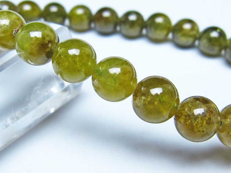 ツァボライト ブレスレット 8mm 一点物 メール便可 111-49749