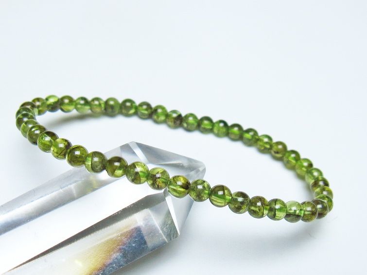 ペリドット ブレスレット 4mm メール便可 一点物 111-50546