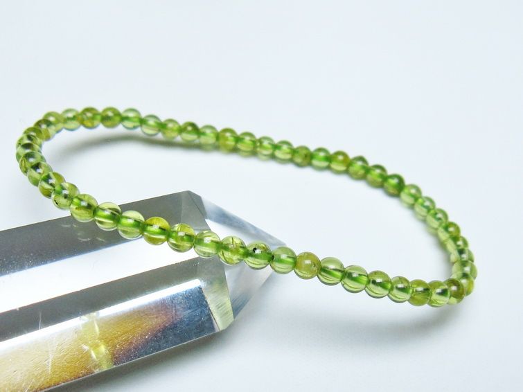 ペリドット ブレスレット 4mm メール便可 一点物 111-50697