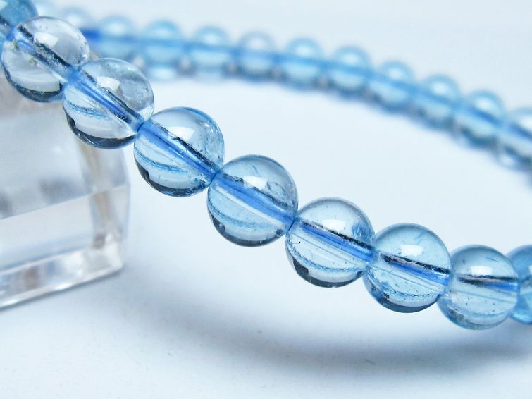 ブルートパーズ ブレスレット 6mm トパーズ 一点物 メール便可 111-53682