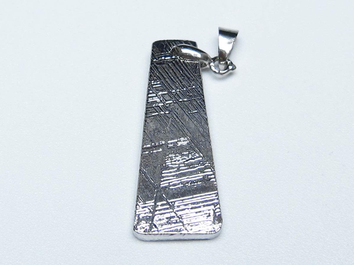 ギベオン ペンダント 隕石 メテオライト 一点物 メール便可 112-13427 【sold out】