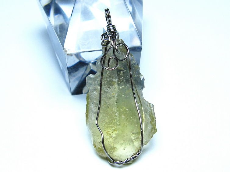 リビアングラス ペンダント 一点物 メール便可 [M便 1/20] 112-13601