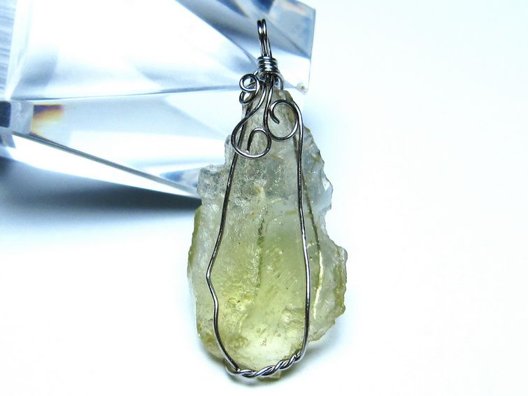 リビアングラス ペンダント 一点物 メール便可 [M便 1/20] 112-13601