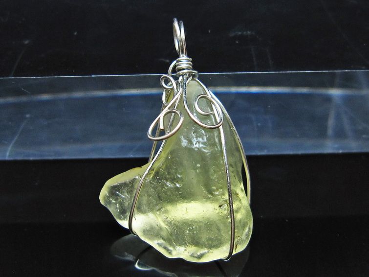 リビアングラス ペンダント 一点物 メール便可 112-13666