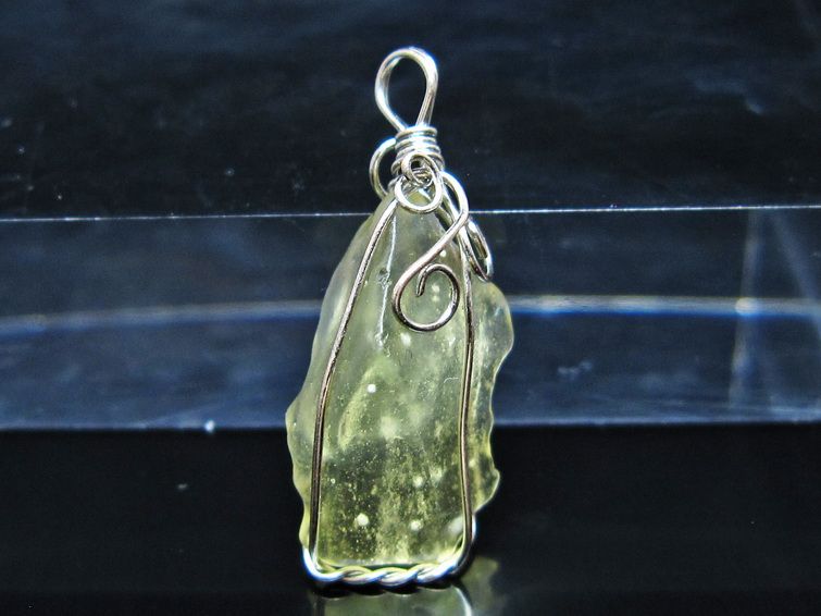 リビアングラス ペンダント 一点物 メール便可 112-13718
