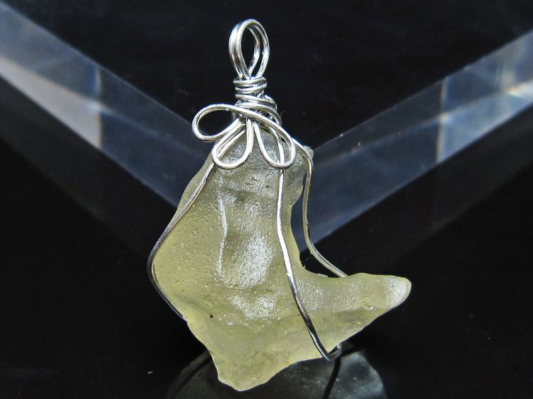 リビアングラス ペンダント 一点物 メール便可 112-13806