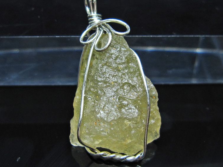 リビアングラス ペンダント 一点物 メール便可 112-13821