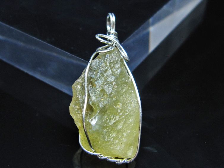 リビアングラス ペンダント 一点物 メール便可 112-13832