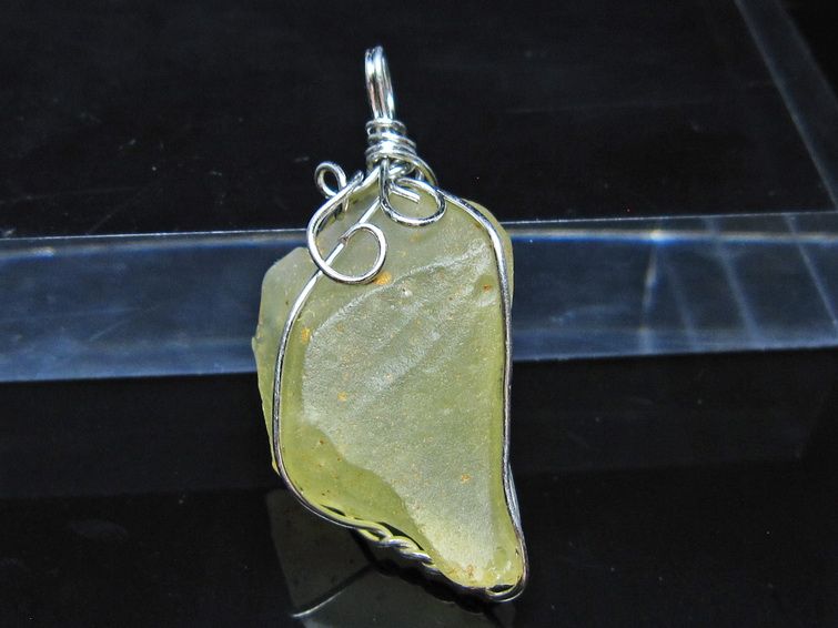 リビアングラス ペンダント 一点物 メール便可 112-13843