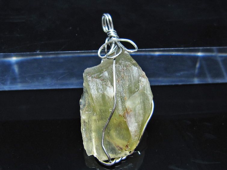 リビアングラス ペンダント 一点物 メール便可 112-13845