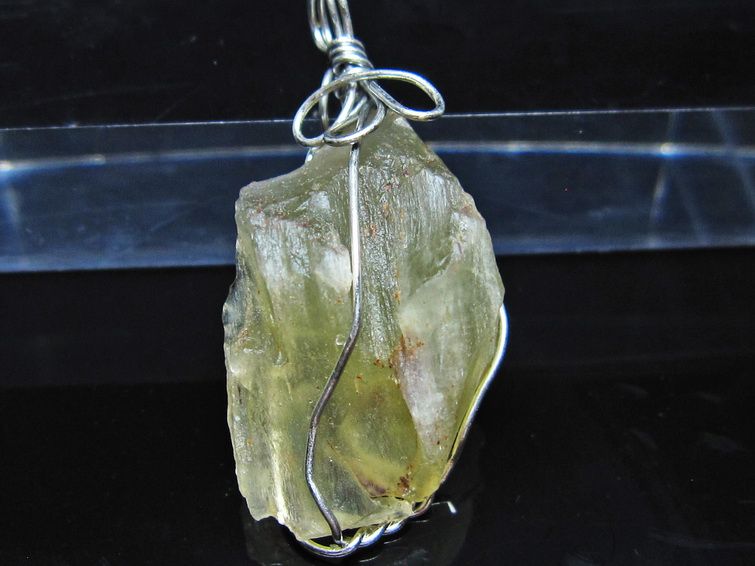 リビアングラス ペンダント 一点物 メール便可 112-13845