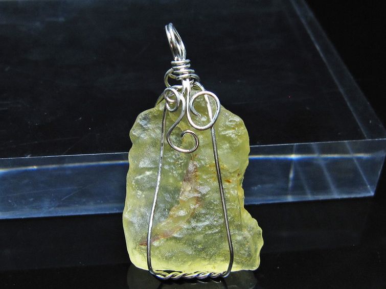 リビアングラス ペンダント 一点物 メール便可 112-13849