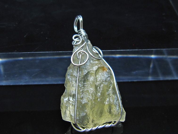 リビアングラス ペンダント 一点物 メール便可 112-13869