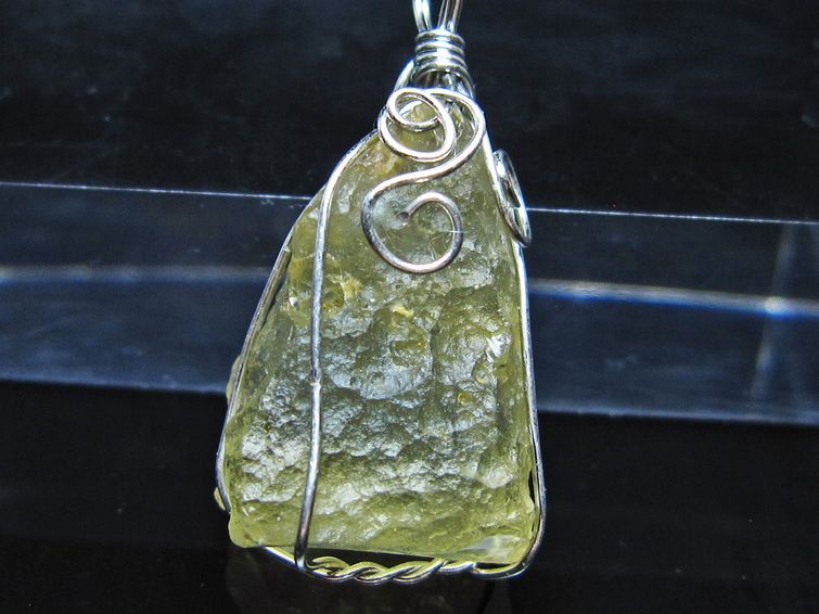 リビアングラス ペンダント 一点物 メール便可 112-13870