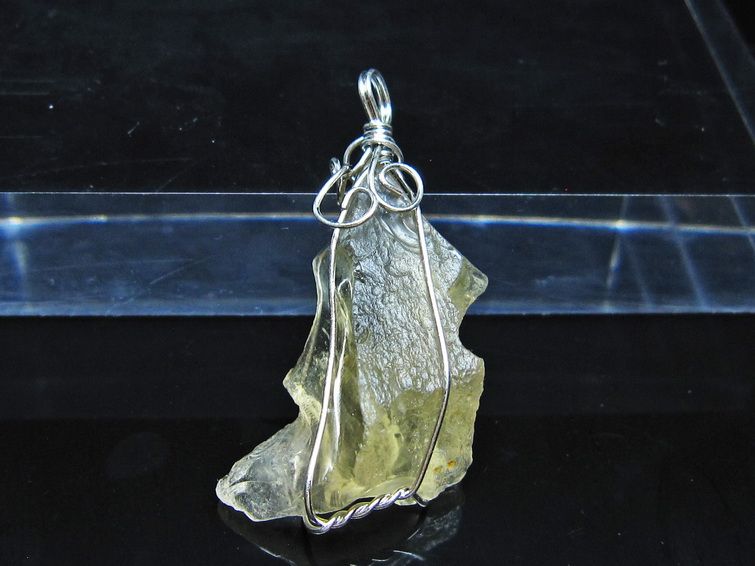 リビアングラス ペンダント 一点物 メール便可 112-13871