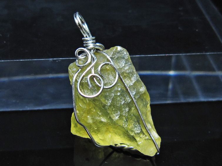 リビアングラス ペンダント 一点物 メール便可 112-13873