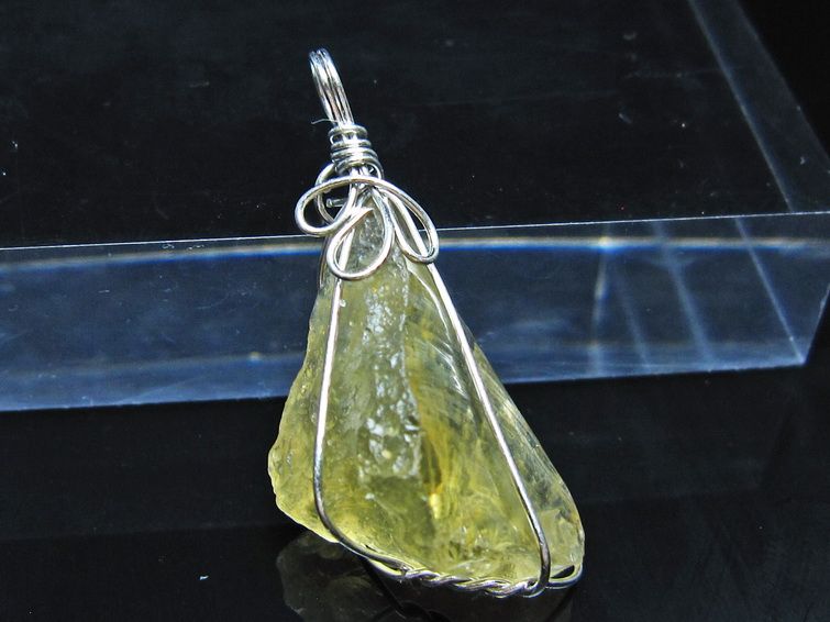 リビアングラス ペンダント 一点物 メール便可 112-13874