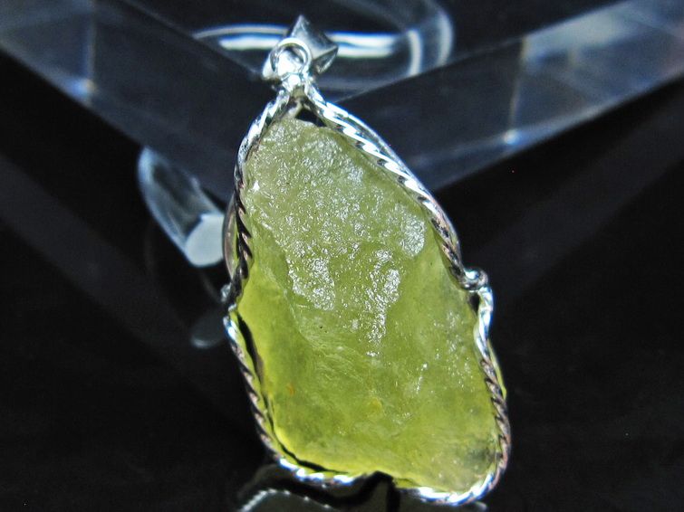 リビアングラス ペンダント 一点物 112-13931