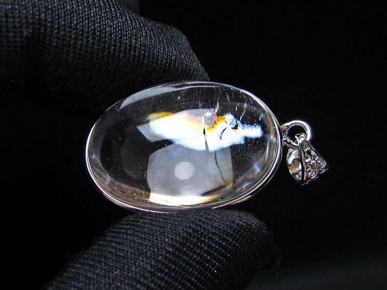 アイリスクォーツ 水晶 ペンダント 虹入り メール便可 一点物 112-14097