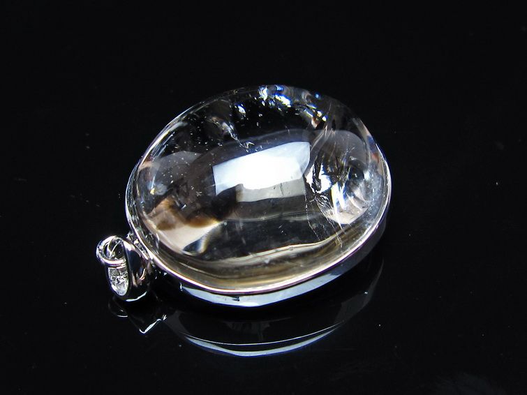 アイリスクォーツ 水晶 ペンダント 虹入り メール便可 一点物 112-14100