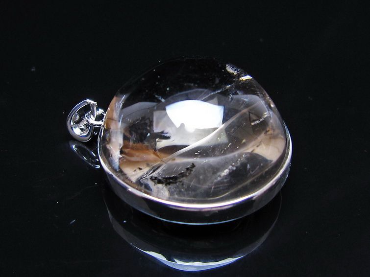 アイリスクォーツ 水晶 ペンダント 虹入り メール便可 一点物 112-14101