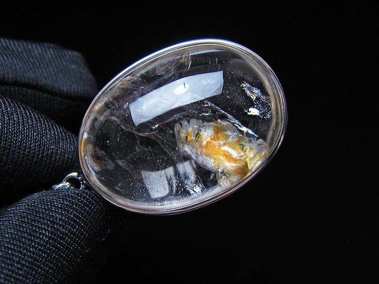 アイリスクォーツ 水晶 ペンダント 虹入り メール便可 一点物 112-14102