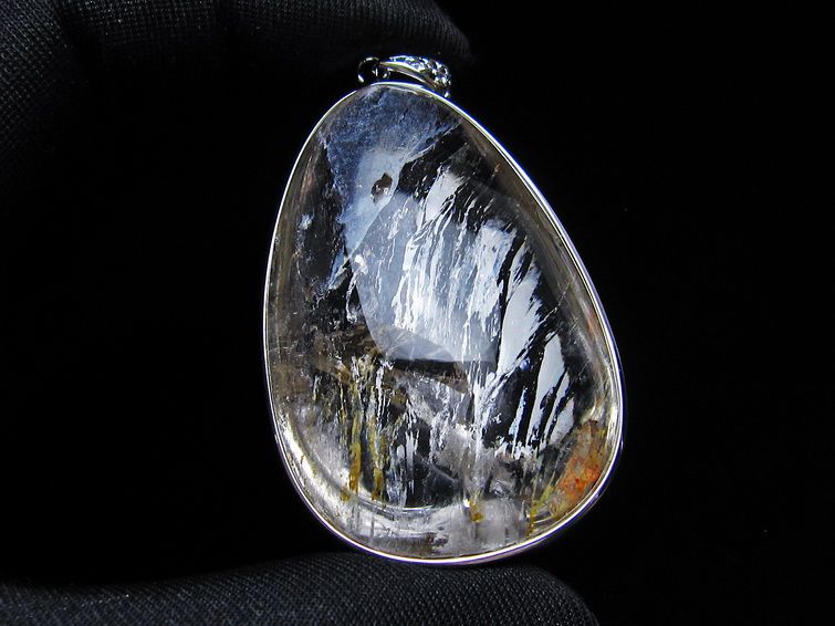 アイリスクォーツ 水晶 ペンダント 虹入り メール便可 一点物 112-14106
