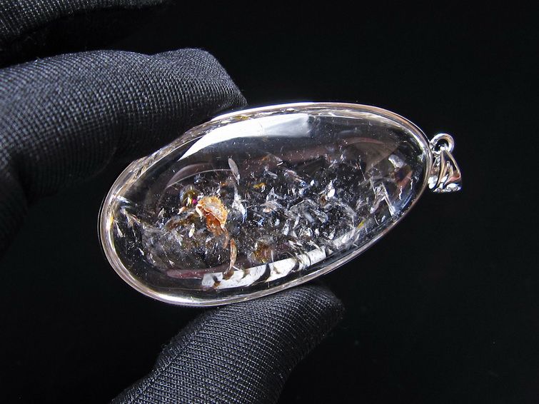 アイリスクォーツ 水晶 ペンダント 虹入り メール便可 一点物 112-14107