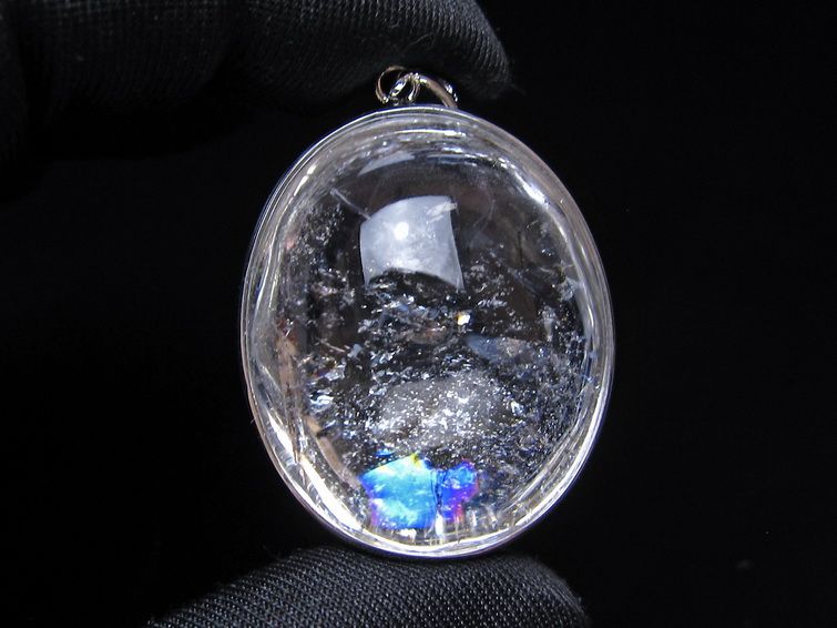アイリスクォーツ 水晶 ペンダント 虹入り メール便可 一点物 112-14114