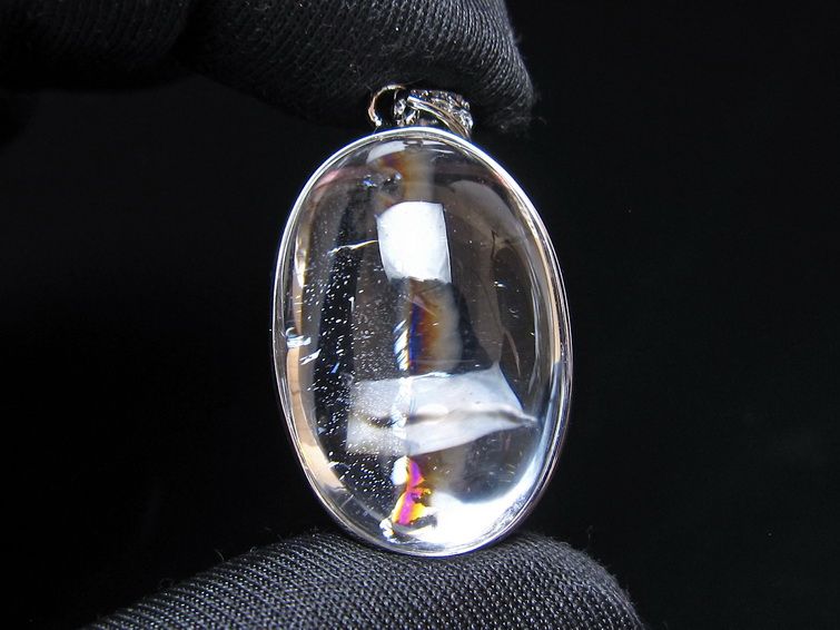アイリスクォーツ 水晶 ペンダント 虹入り メール便可 一点物 112-14124