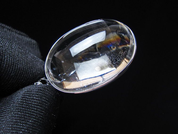 アイリスクォーツ 水晶 ペンダント 虹入り メール便可 一点物 112-14124