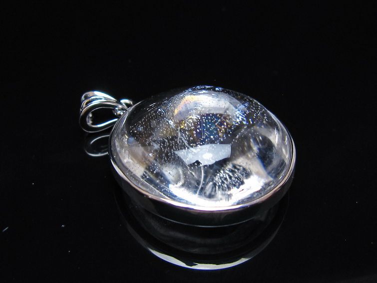 アイリスクォーツ 水晶 ペンダント 虹入り メール便可 一点物 112-14125