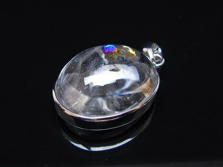 アイリスクォーツ 水晶 ペンダント 虹入り メール便可 一点物 112-14127