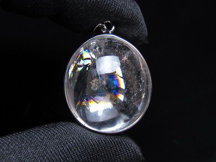 アイリスクォーツ 水晶 ペンダント 虹入り メール便可 一点物 112-14131