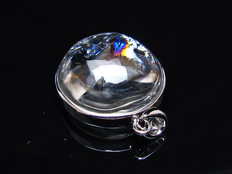 アイリスクォーツ 水晶 ペンダント 虹入り メール便可 一点物 112-14132