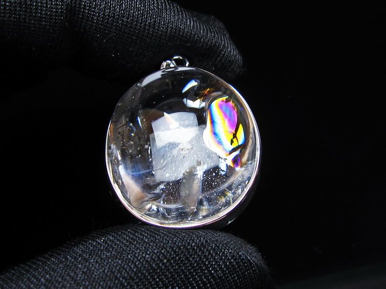 アイリスクォーツ 水晶 ペンダント 虹入り メール便可 一点物 112-14133