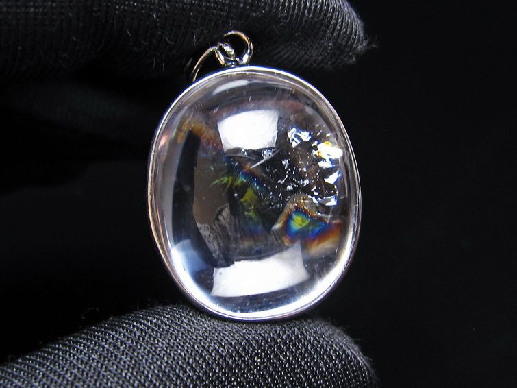 アイリスクォーツ 水晶 ペンダント 虹入り メール便可 一点物 112-14135