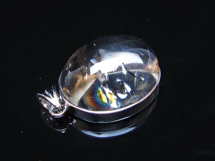 アイリスクォーツ 水晶 ペンダント 虹入り メール便可 一点物 112-14139